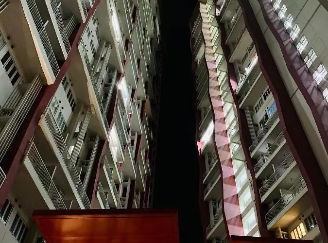 Casa Ison At The Silk Residences, With Balcony At The Heart Of Aparthotel Manila