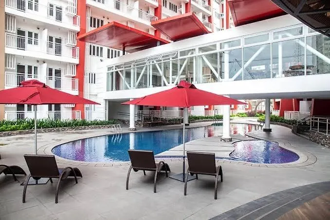 Casa Ison At The Silk Residences, With Balcony At The Heart Of